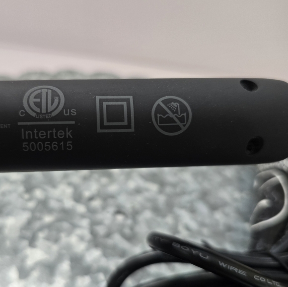 ⭐️40% Off⭐️Foxybae Hair Curling Wand 25 mm - Picture 8 of 9